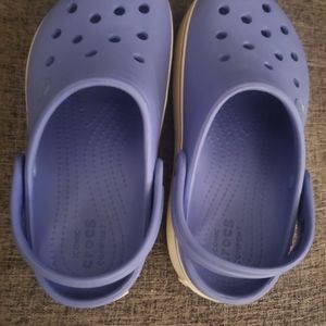 Crocs. Gently used size M:4 W6